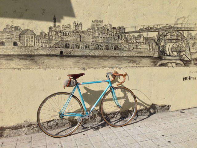 na Rua da Quinta Amarela